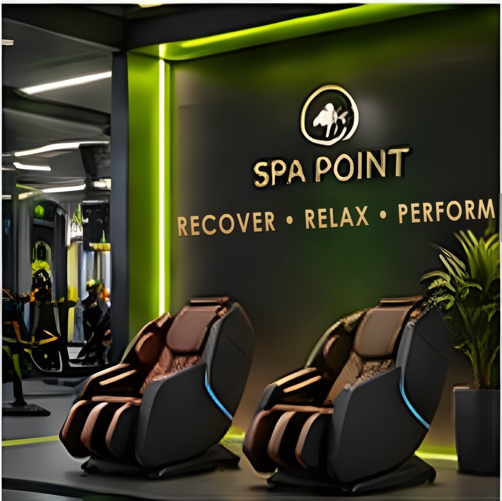 Fitness and sports clubs